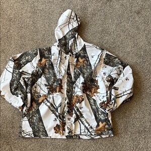 White Mossy Oak Break Up Camouflage Hooded Jacket Like New 2XL